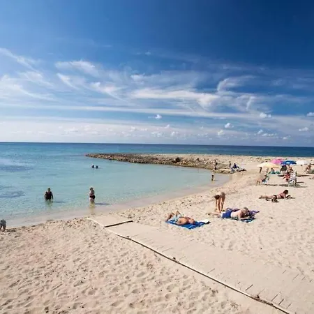Acquamarina Di Mancaversa 펜션 *