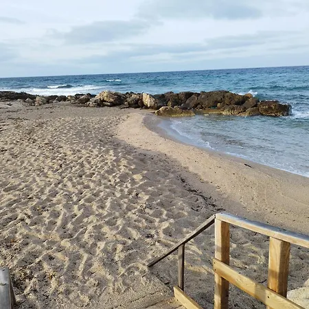 Acquamarina Di Mancaversa * מרינה די מנקוורסה